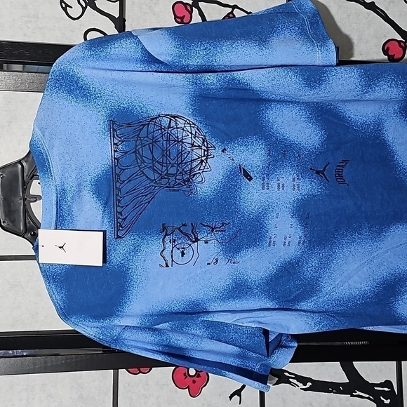 Jordan Graphic Tee Shirt Size Small NWT - Picture 6 of 11